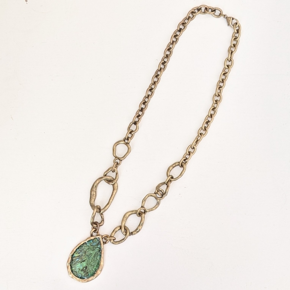Vintage Enamel Pendant Necklace Stamped NRQ (Avon?) - Picture 2 of 6